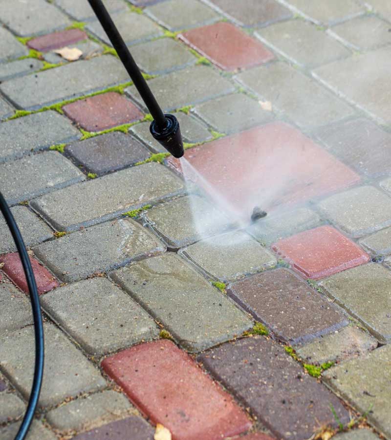 Nettoyage des extérieurs Bruxelles Habitats en Belgique : Nettoyage et traitement anti-mousse sur klinker, pierre bleue, pavé, muret, terrasse … Imperméabilisation hydrofuge klinker, pierre bleue, allée … intervention en BELGIQUE: région Flamande, Wallonne et Bruxelles….
